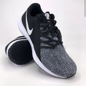 Mens Nike Varsity Compete TR 4E Training Shoe